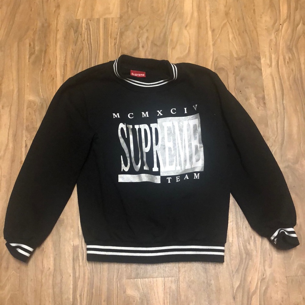supreme sweater